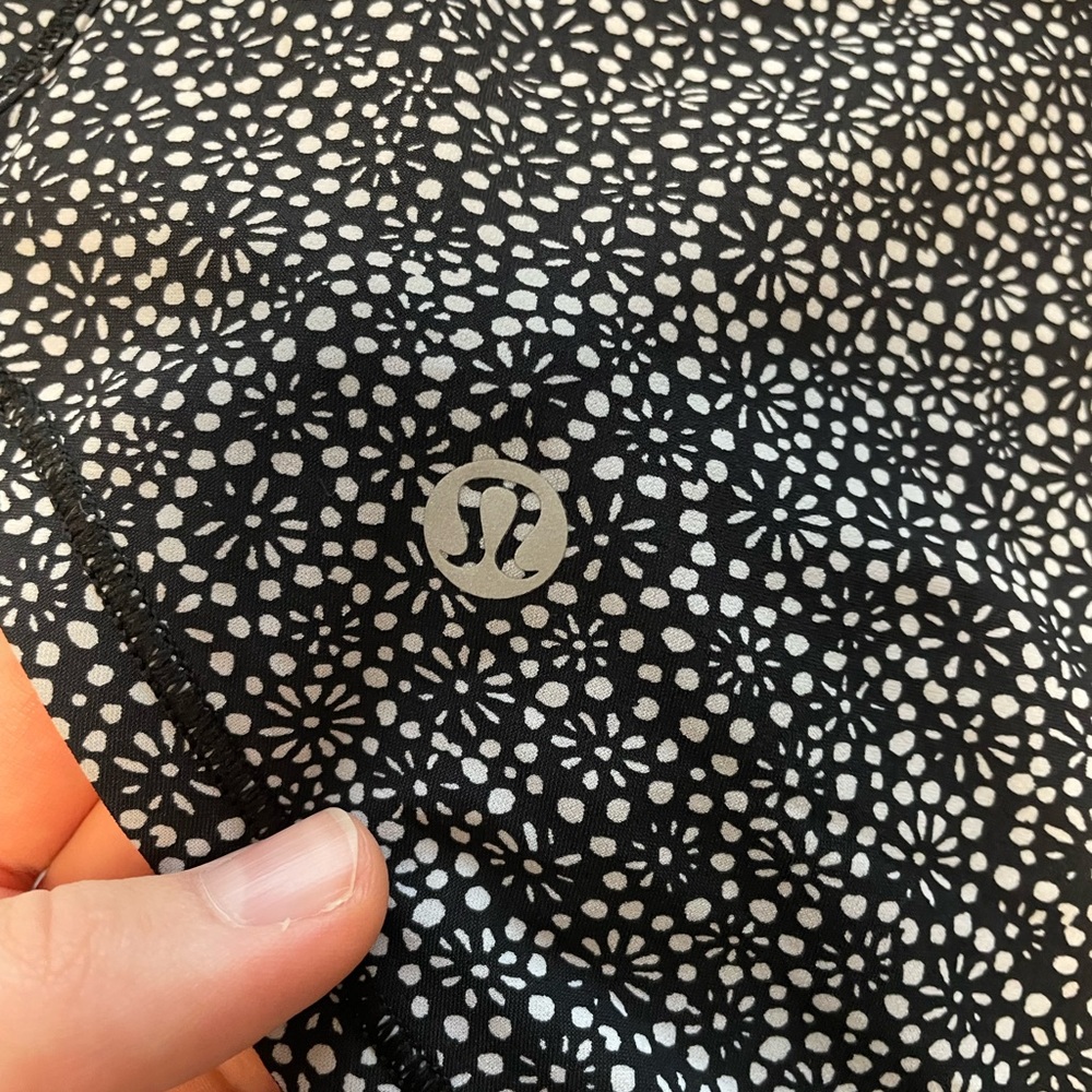 Lululemon Tank Top - Picture 3 of 3